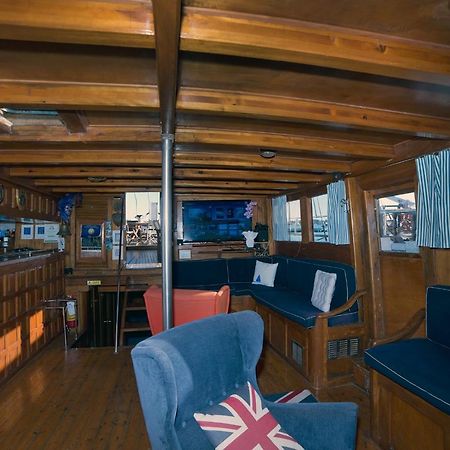 Venezia Boat & Breakfast Caicco Freedom Hotel Ngoại thất bức ảnh